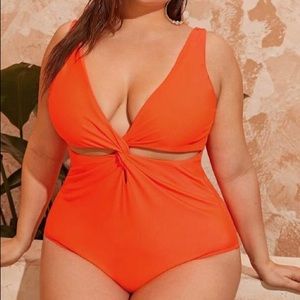 ✨NBW SHEIN ORANGE ONE PIECE ✨